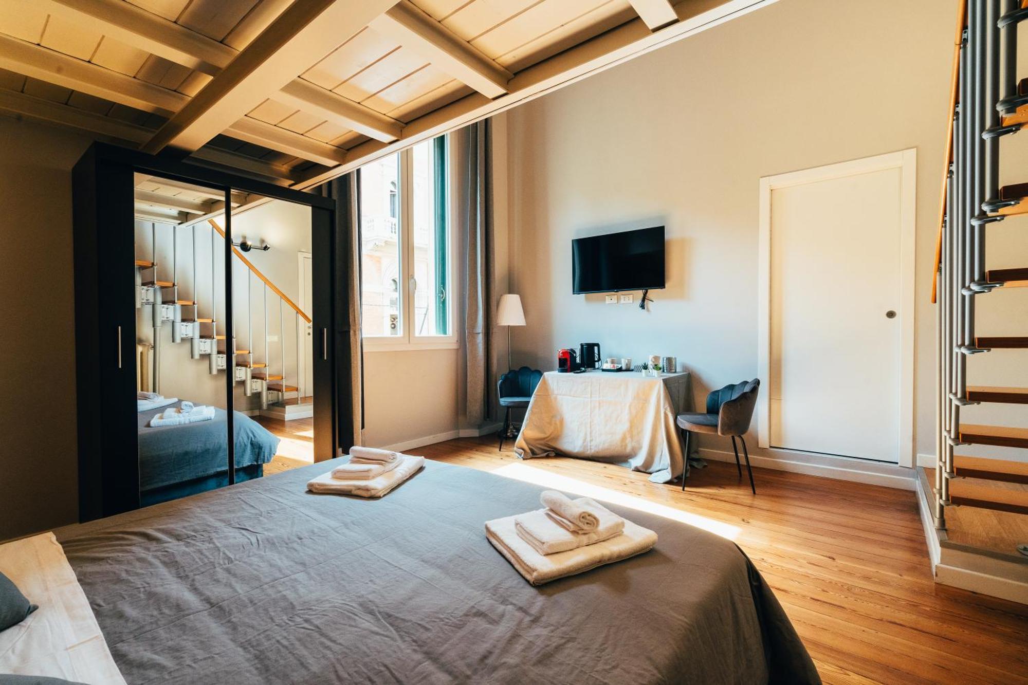 Bologna Suites - Private Bathroom Luaran gambar