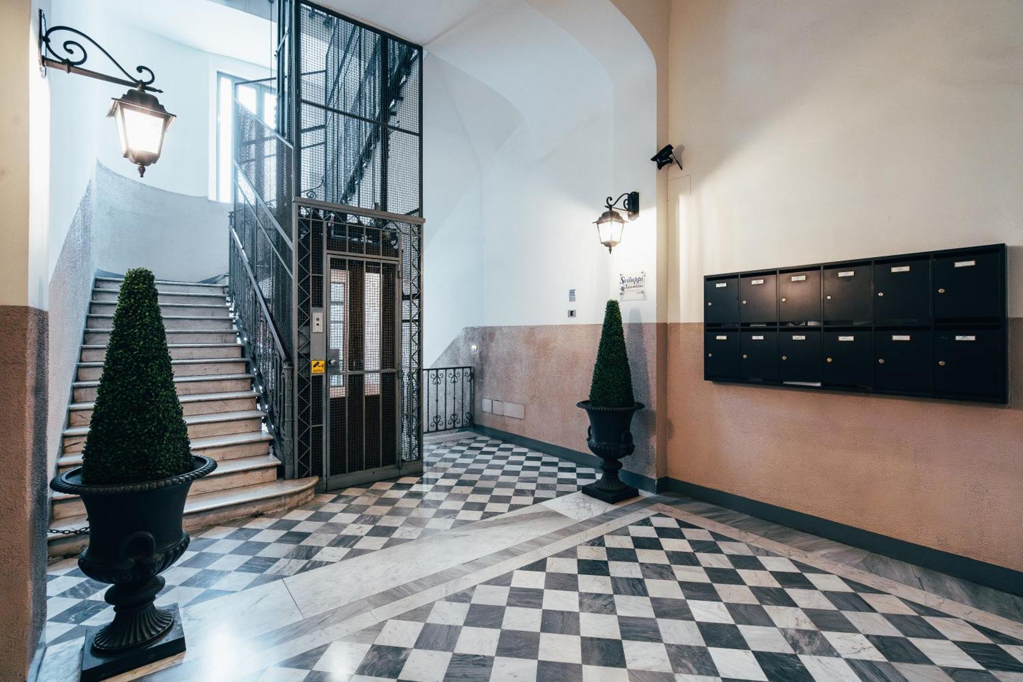 Bologna Suites - Private Bathroom Luaran gambar