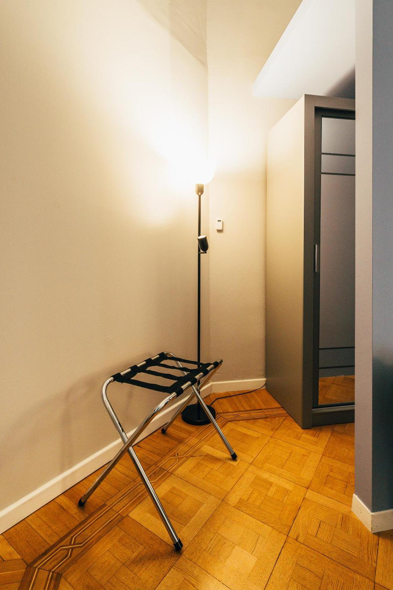 Bologna Suites - Private Bathroom Luaran gambar