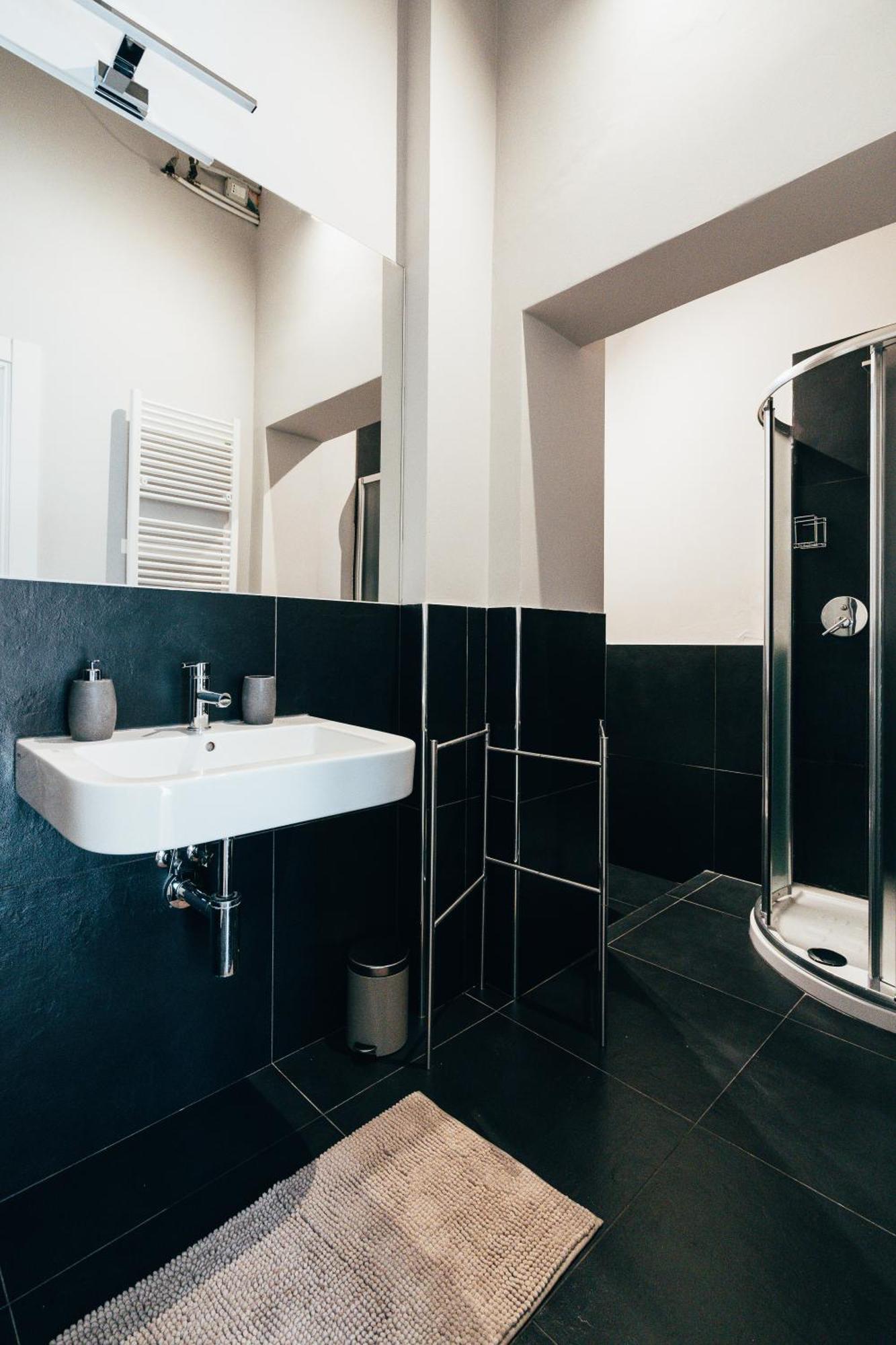 Bologna Suites - Private Bathroom Luaran gambar