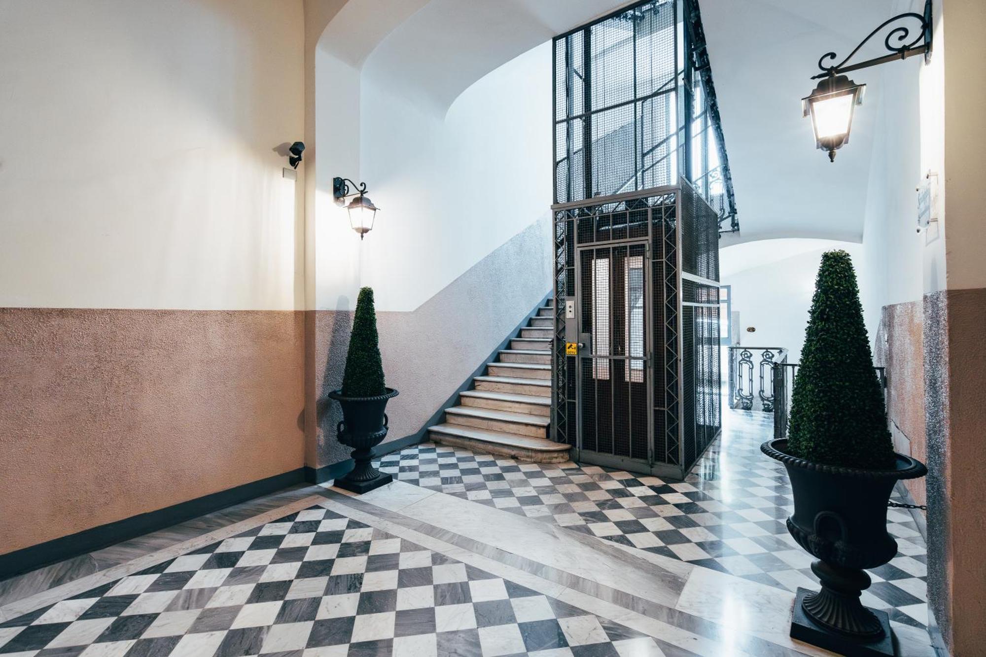 Bologna Suites - Private Bathroom Luaran gambar
